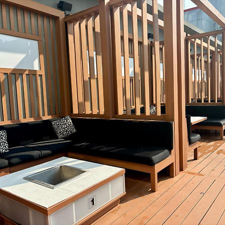 Stylish Suite At 300 Front Street W تورونتو المظهر الخارجي الصورة