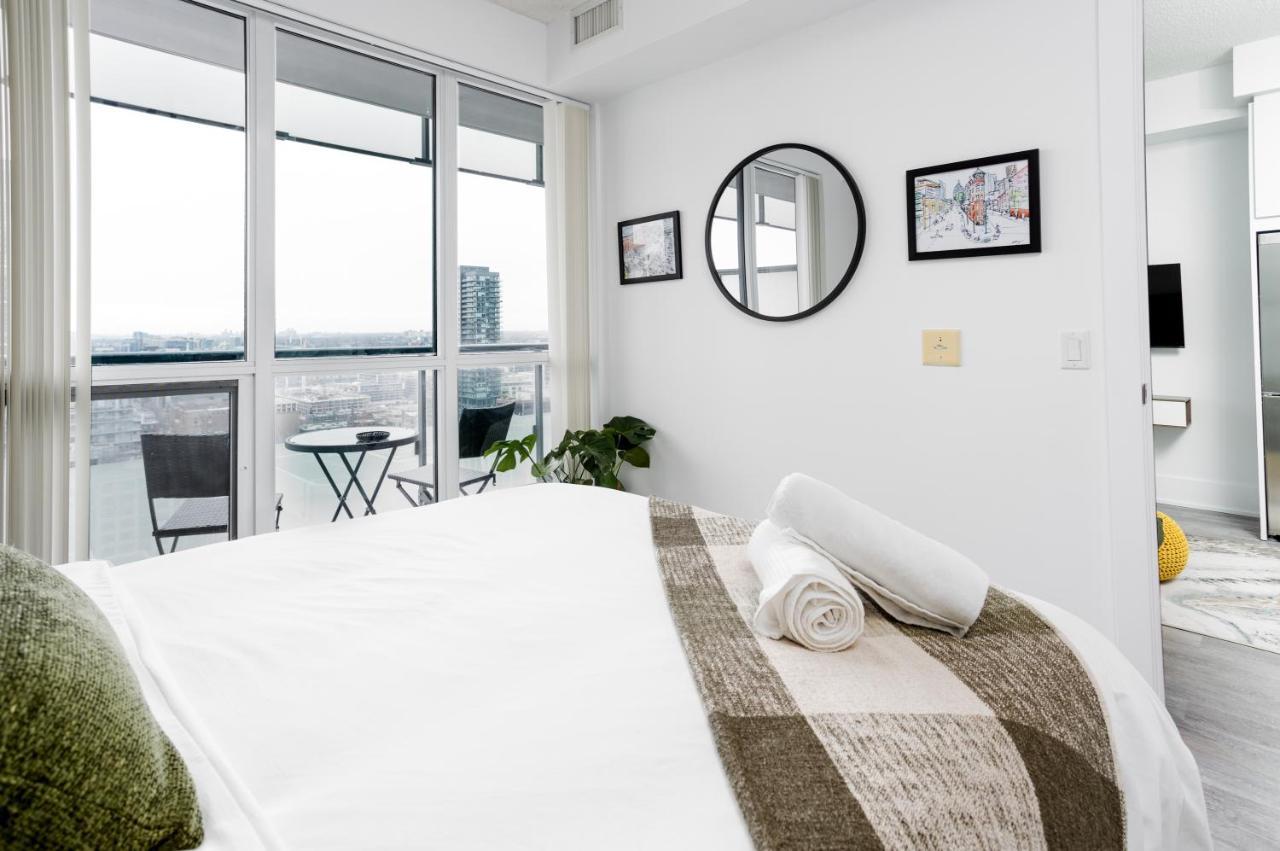 Stylish Suite At 300 Front Street W تورونتو المظهر الخارجي الصورة