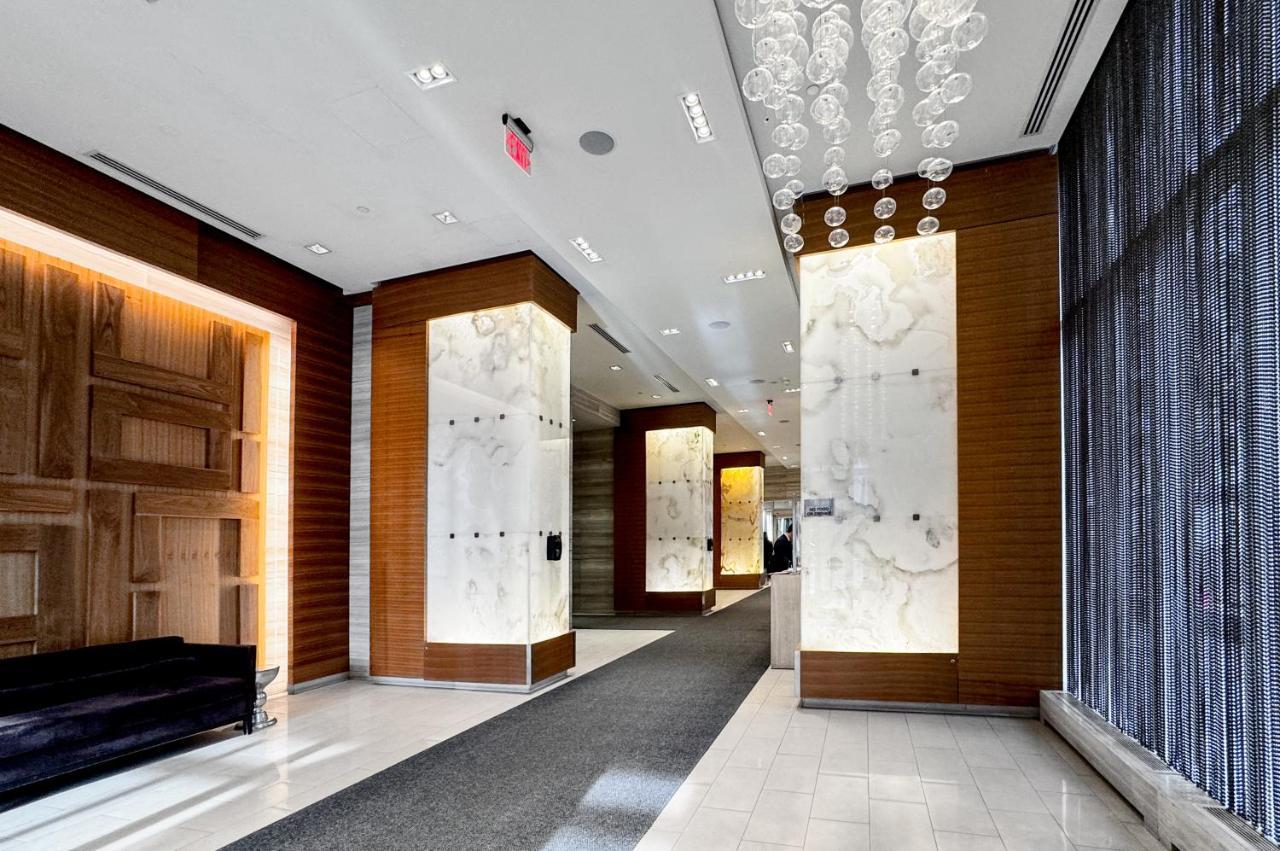 Stylish Suite At 300 Front Street W تورونتو المظهر الخارجي الصورة