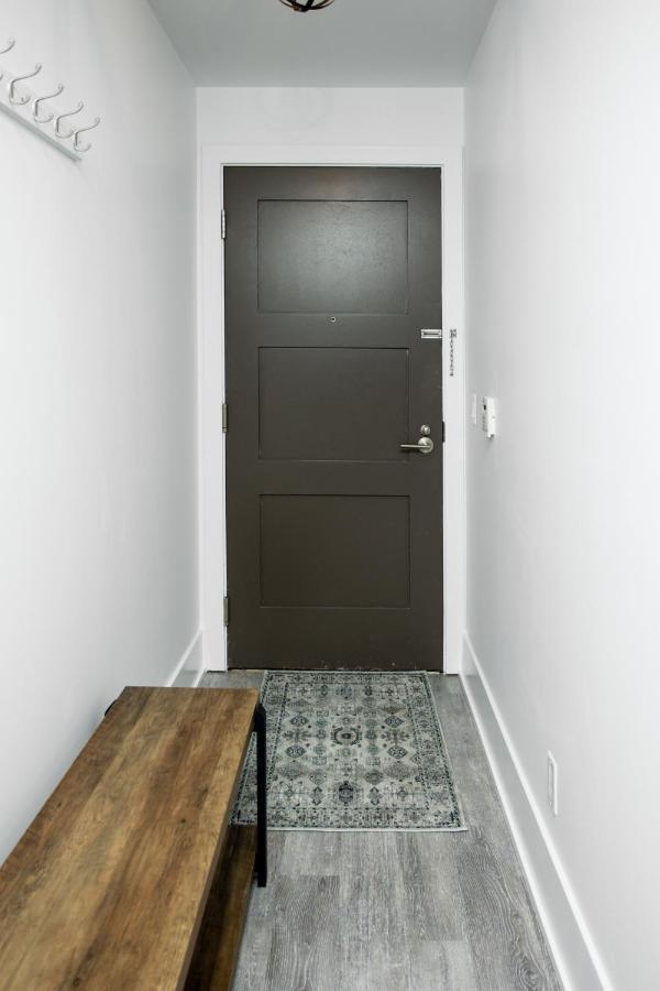 Stylish Suite At 300 Front Street W تورونتو المظهر الخارجي الصورة