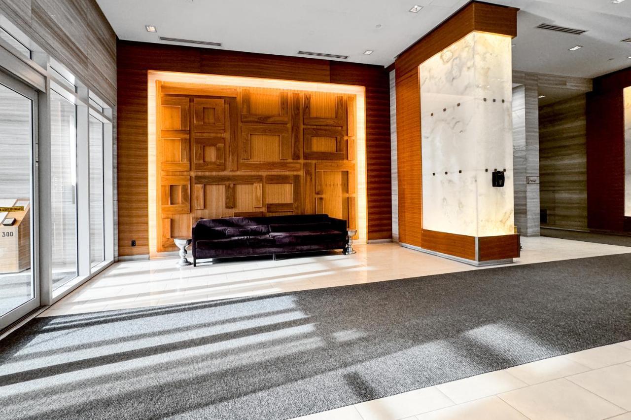 Stylish Suite At 300 Front Street W تورونتو المظهر الخارجي الصورة