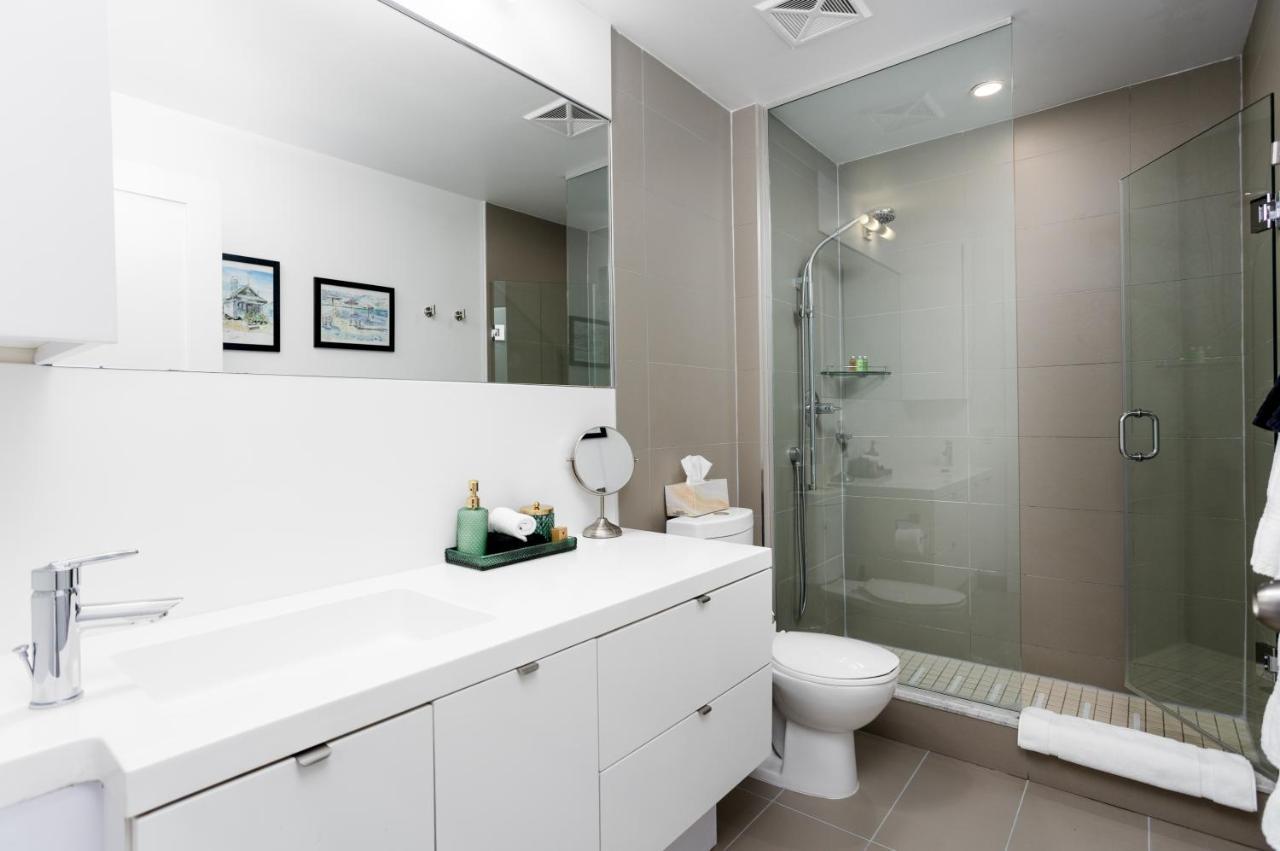 Stylish Suite At 300 Front Street W تورونتو المظهر الخارجي الصورة