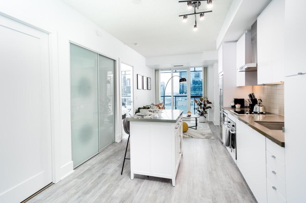 Stylish Suite At 300 Front Street W تورونتو المظهر الخارجي الصورة